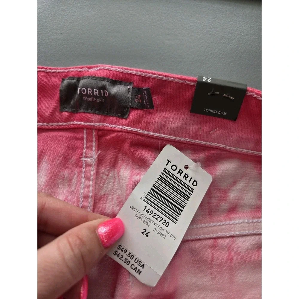 Torrid Pink‎ Tie Dye Mid Rise Denim Shorts Plus Size 24 Cut Off Stretch NWT